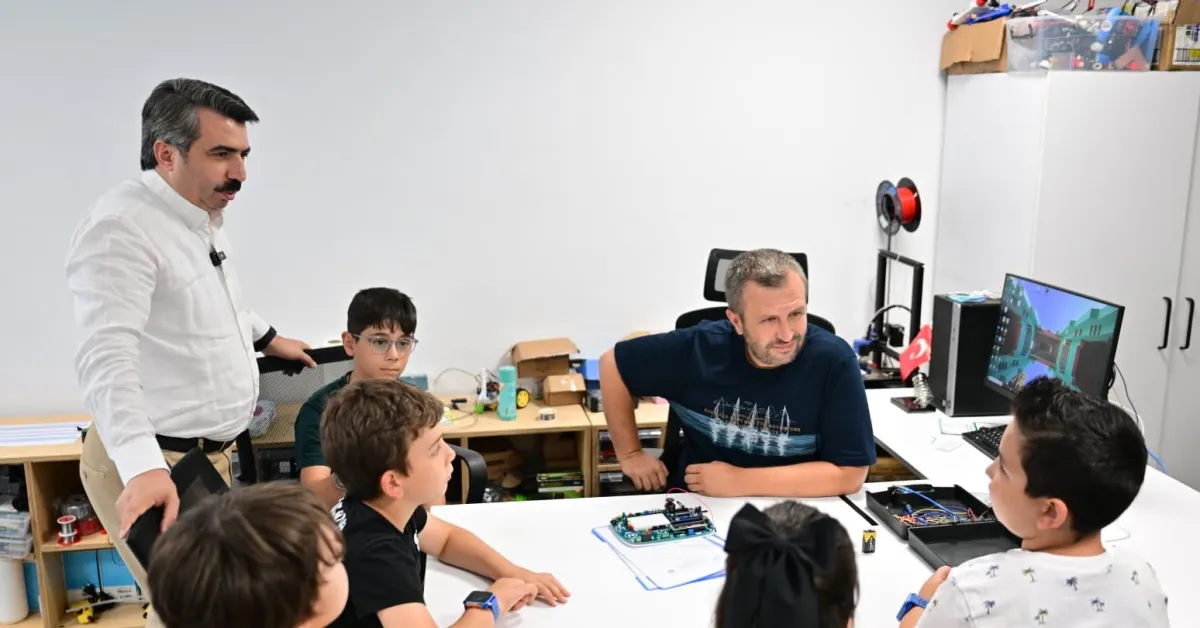 Yıldırım’da 569 Öğrenci Yaz Okulunda 26 Farklı Branşta Eğitim Alıyor (3)
