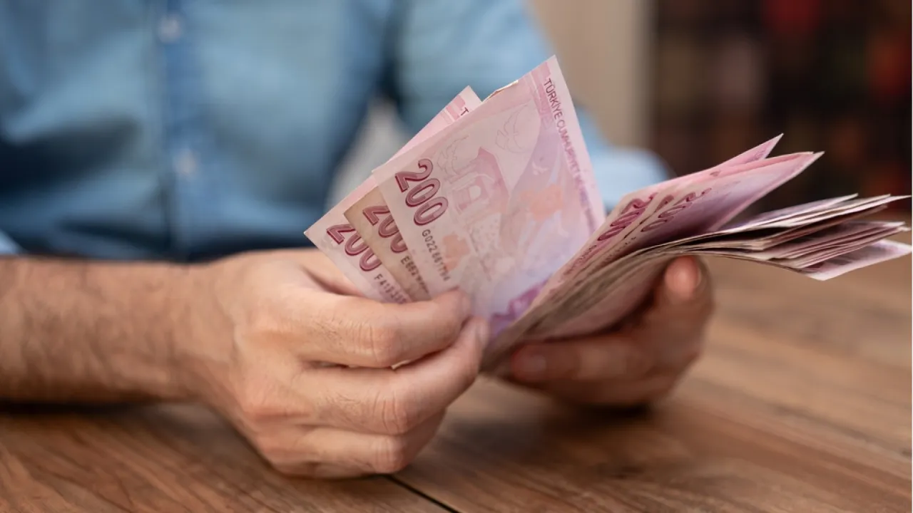 2027 Bütçesi̇ Türki̇ye'ni̇n Yeni̇ Para Plani Olacak Gencgazete
