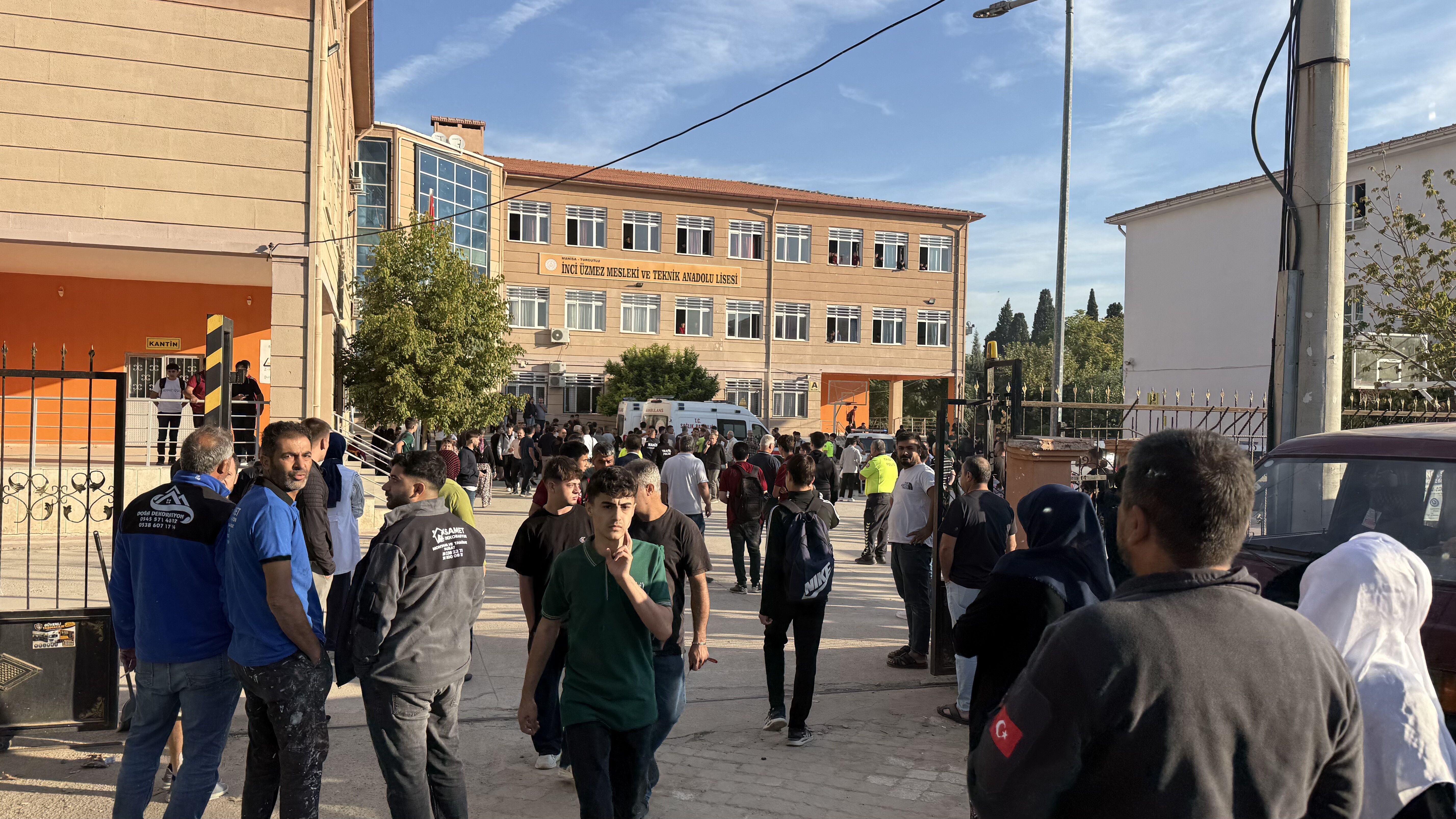 67 Y F Hgmanisa’daki Okul Saldırısında Kullanılan Silah Bakın Kimin Üzerine Kayıtlı Çıktı Bun86 R5 (1)-1