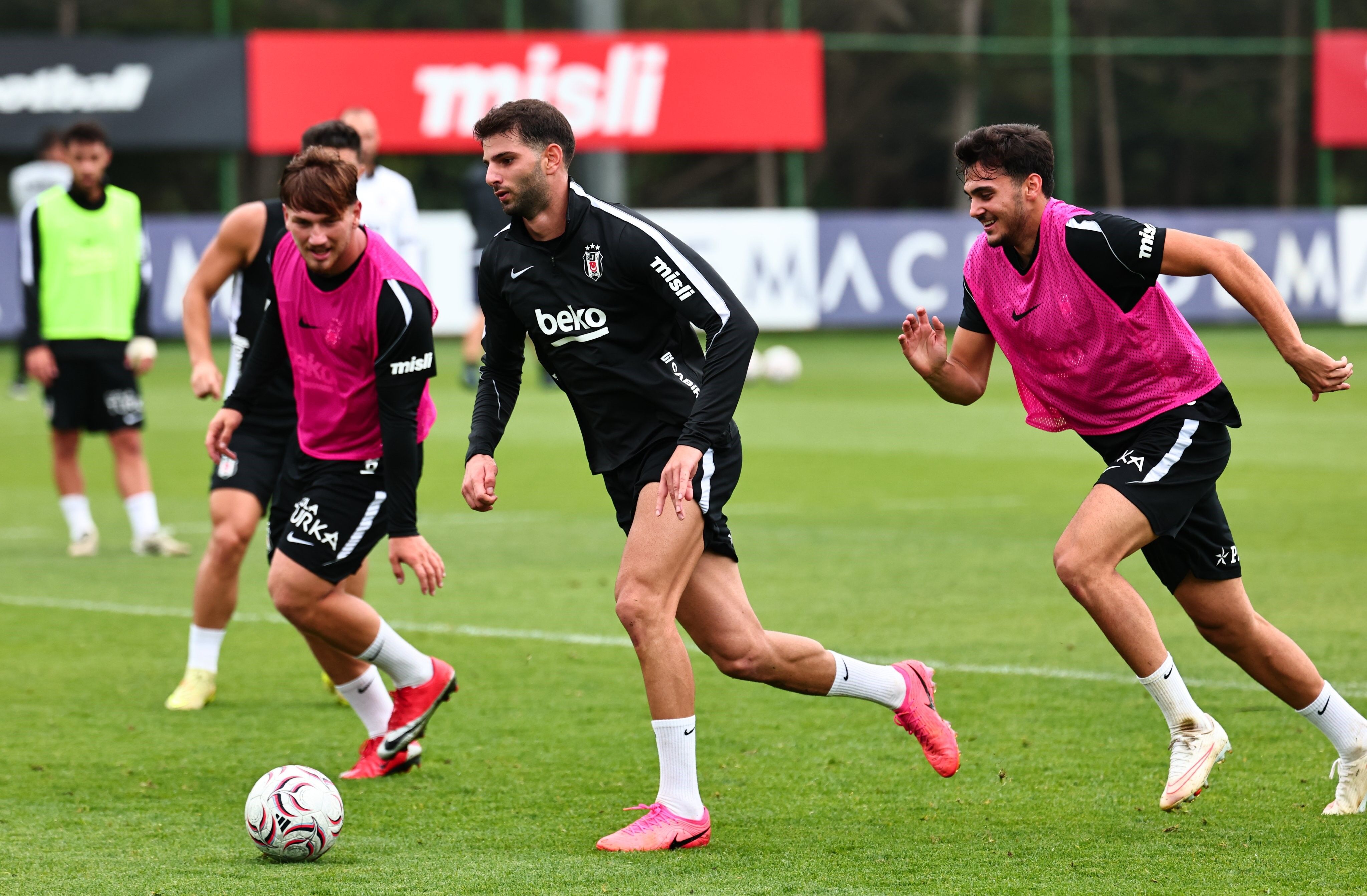 Beşiktaş, Amed Sportif Faaliyetler Maçı Hazırlıklarına Başladı