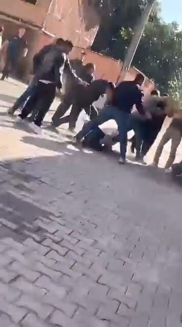 İnegöl’de alacak-verecek kavgası: 8 kişi yaralandı