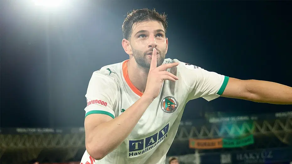 Beşiktaş Ümit Akdağ Transferini Bitirdi Dutknjy O7I67Iuyhm (3)