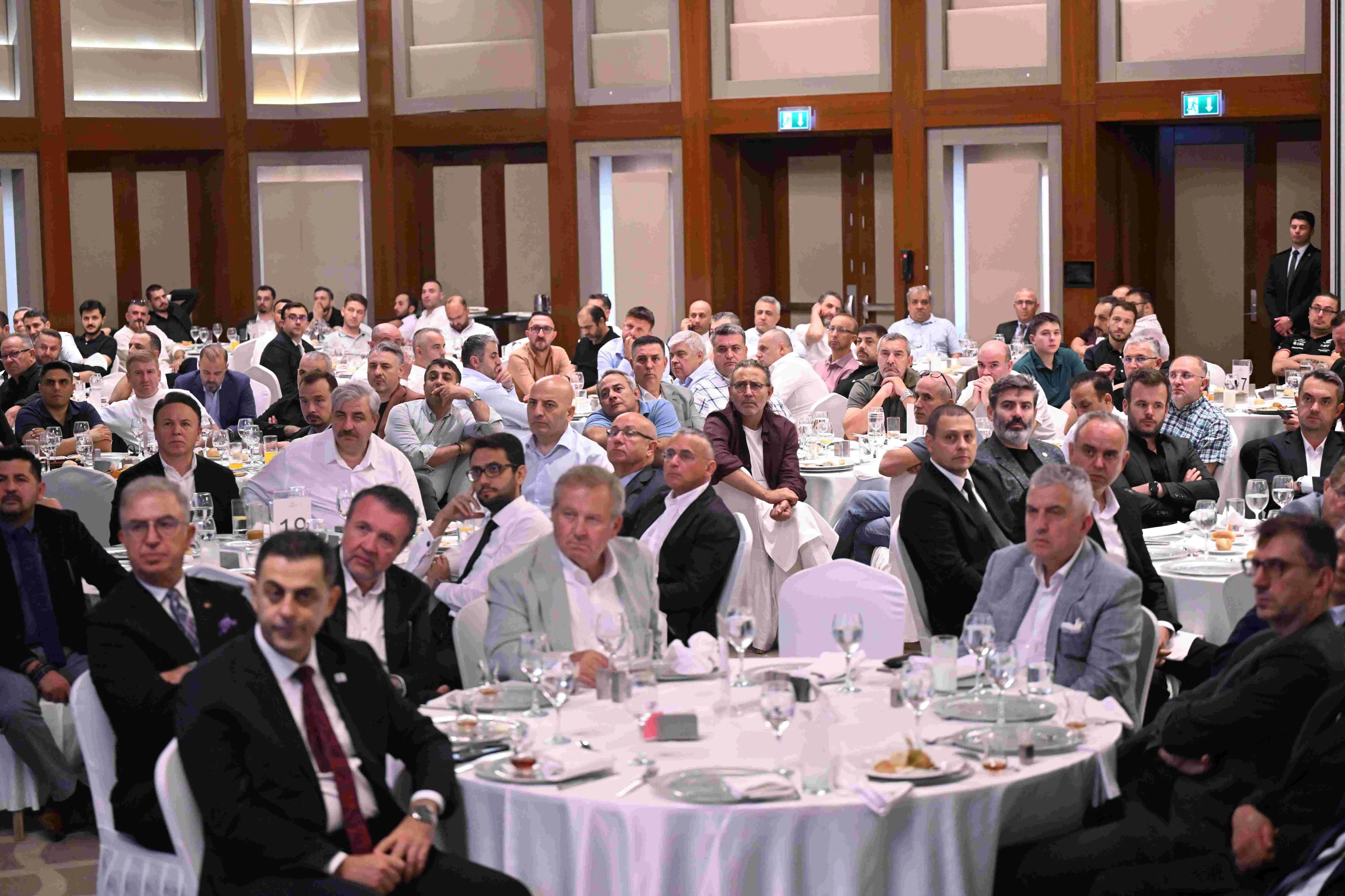 Btso Başkanı Burkay 2030 Bursa Vizyonu Projelerini Iş Dünyasıyla Paylaştı (3)