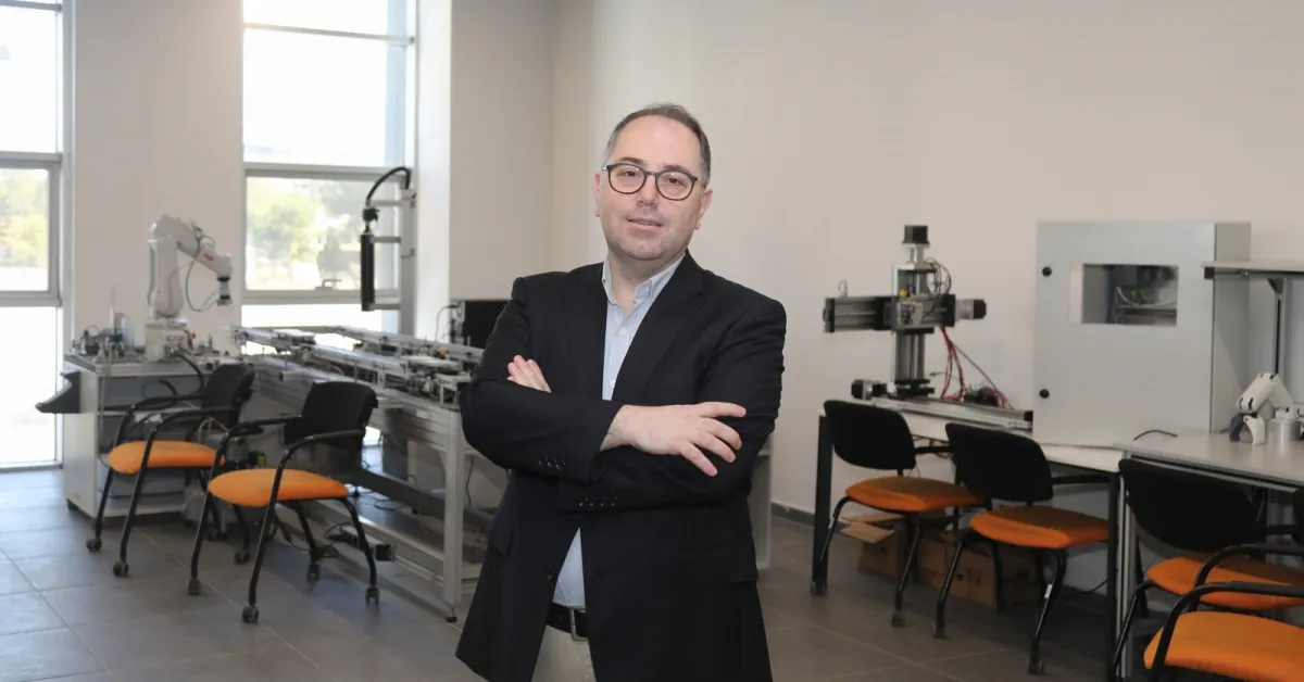 Btü’den Otomotiv Sektörüne Yapay Zekâ Ve Robot Destekli Kalite Kontrol Sistemi (1)