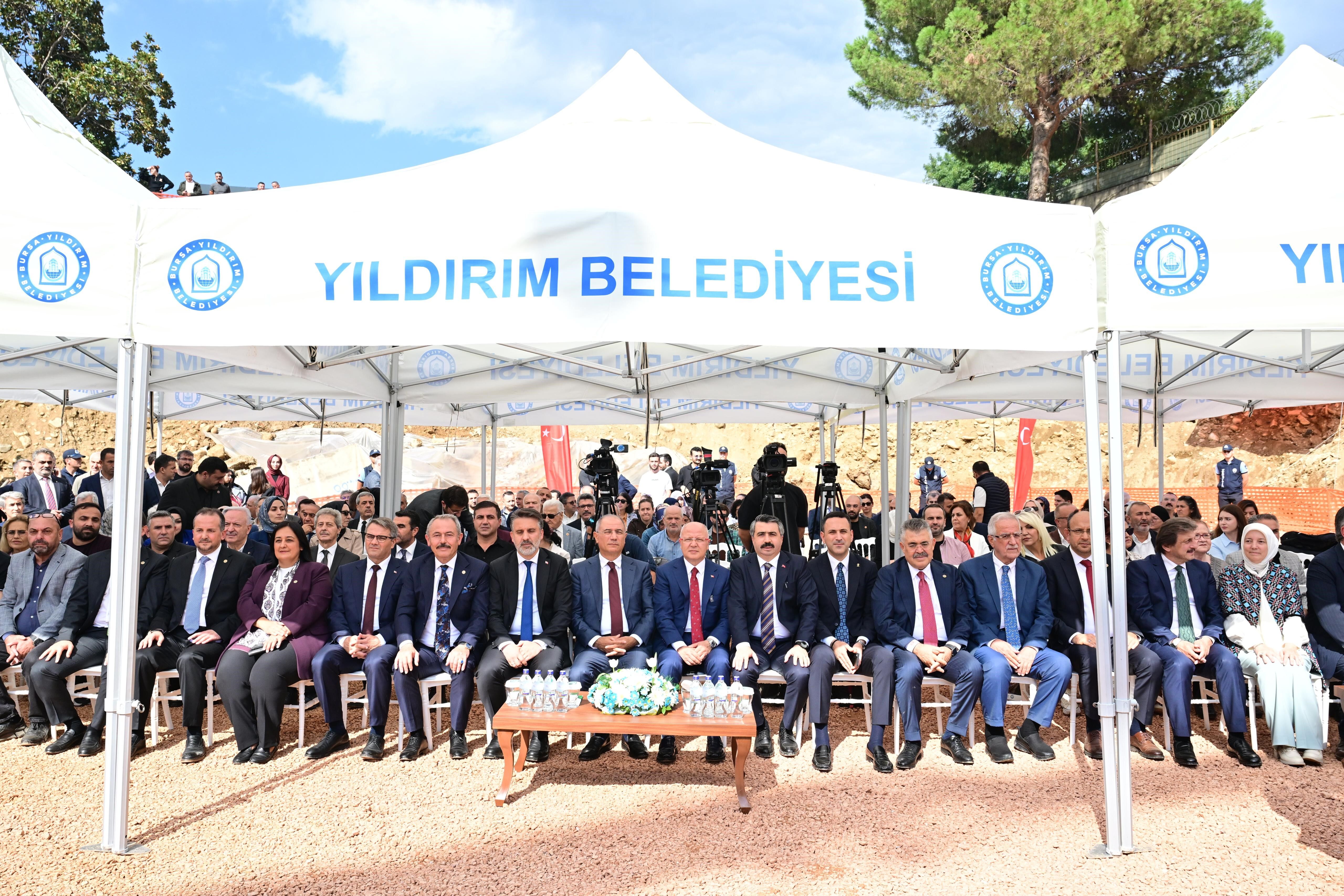 Bursa’da 2 Milyar Liralık Kültür Ve Yaşam Merkezinin Temeli Atıldı (4)
