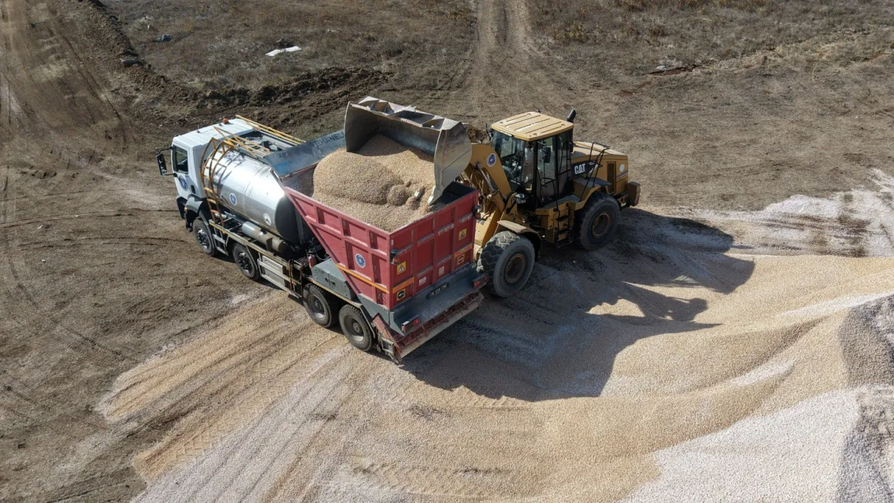 Bursa’da 3 Mahallede 15 Kilometrelik Yol Yenileniyor (4)