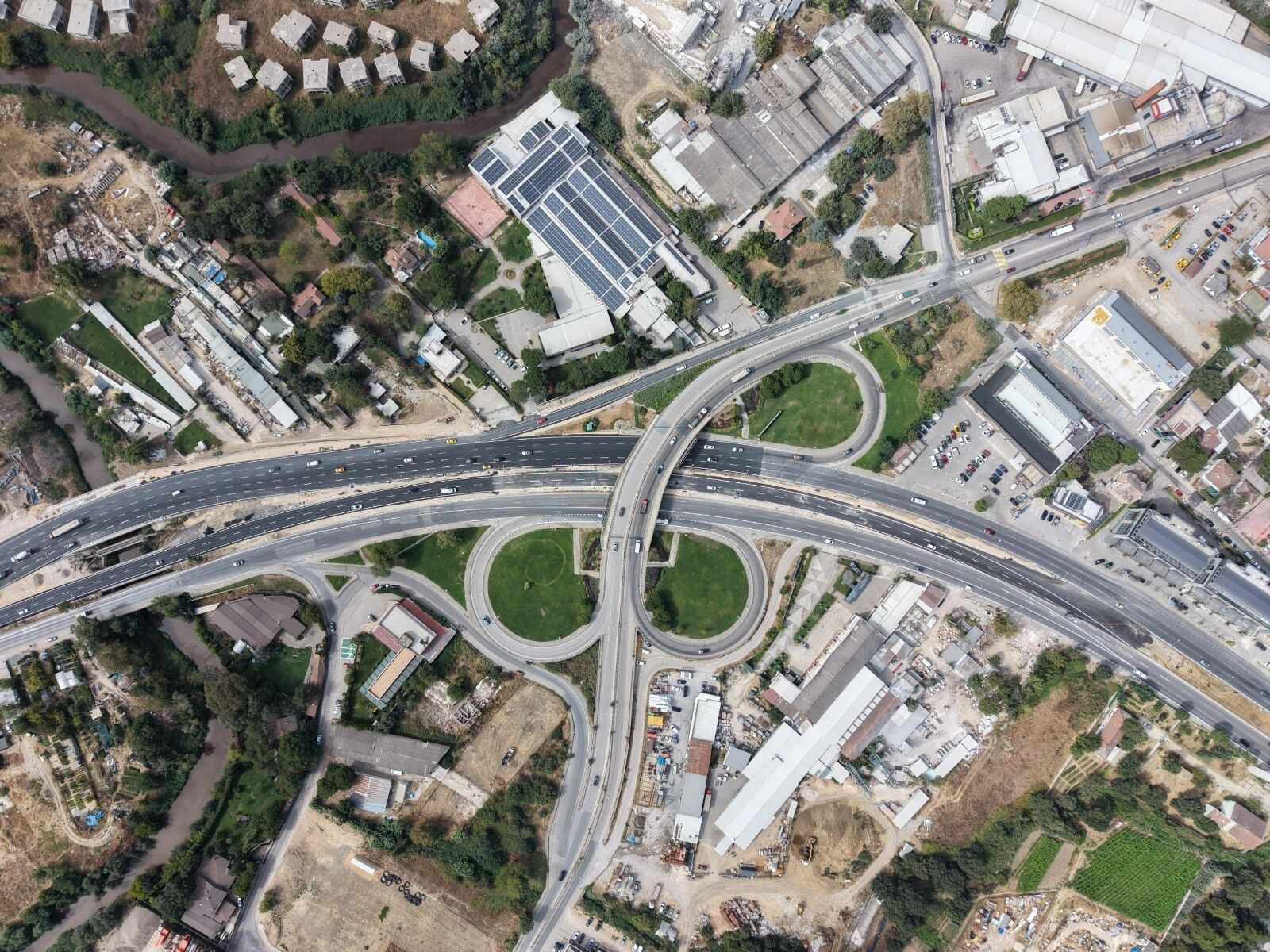 Bursa'da Geçit Köprüsü’nde Söz Tutuldu! Yol Çift Yönlü Trafiğe Açıldı1