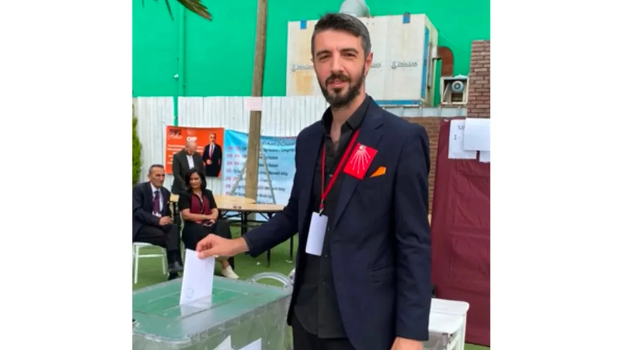 CHP İlçe Başkanı Armağan Dursun