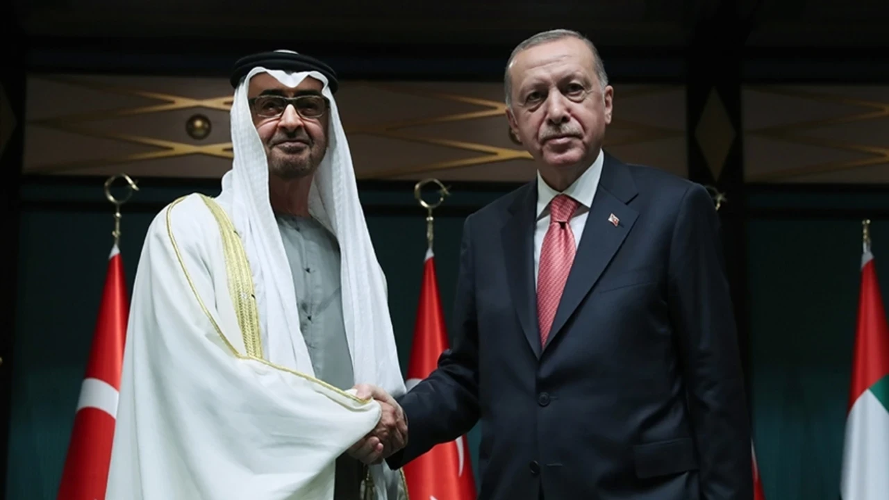 Cumhurbaskani Erdogan Bae Devlet Baskani Al Nahyan Ile Gorustu Nuzb.jpg-1