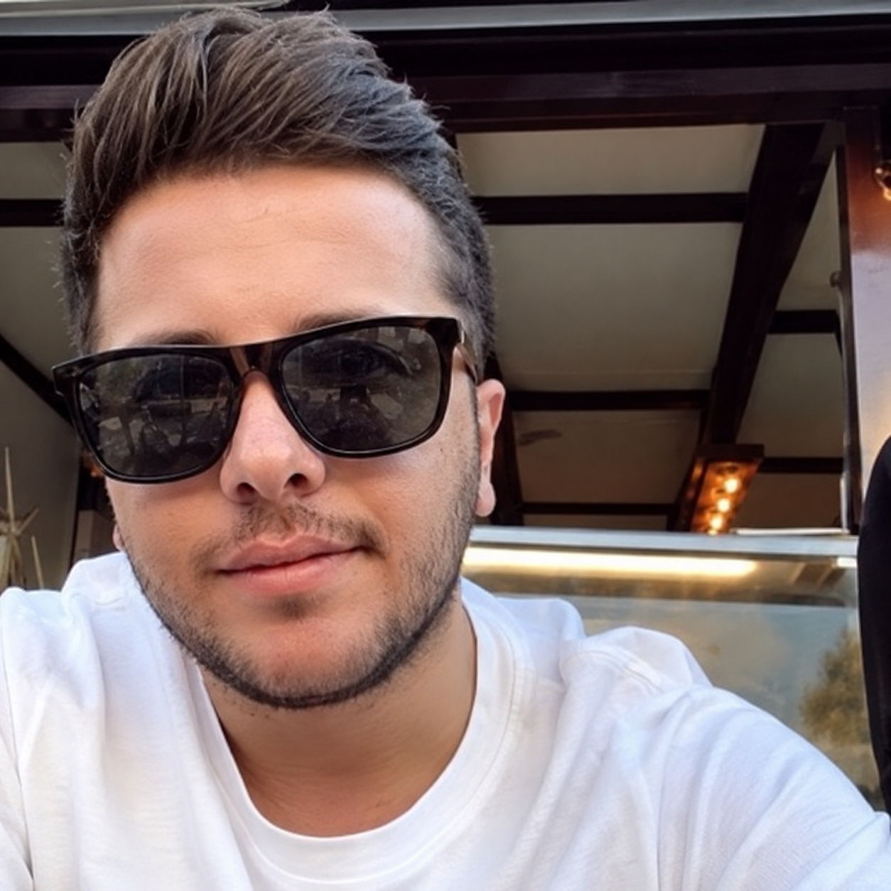 Dev Şirketin Yönetim Kurulu Başkanı Telefonunu Bırakıp Tekneyle Yurt Dışına Çıktı!.Png