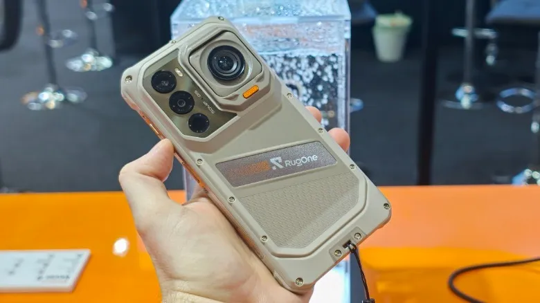 Dünyanın İlk Modüler Aksiyon Kameralı Telefonu Tanıtıldı! Rugone Xsnap 7 Pro Dikkat Çekiyor 3 Gencgazete