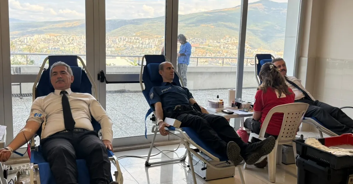 Gemlik Adliyesi’nde Kan Bağışı Kampanyası Düzenlendi (1)
