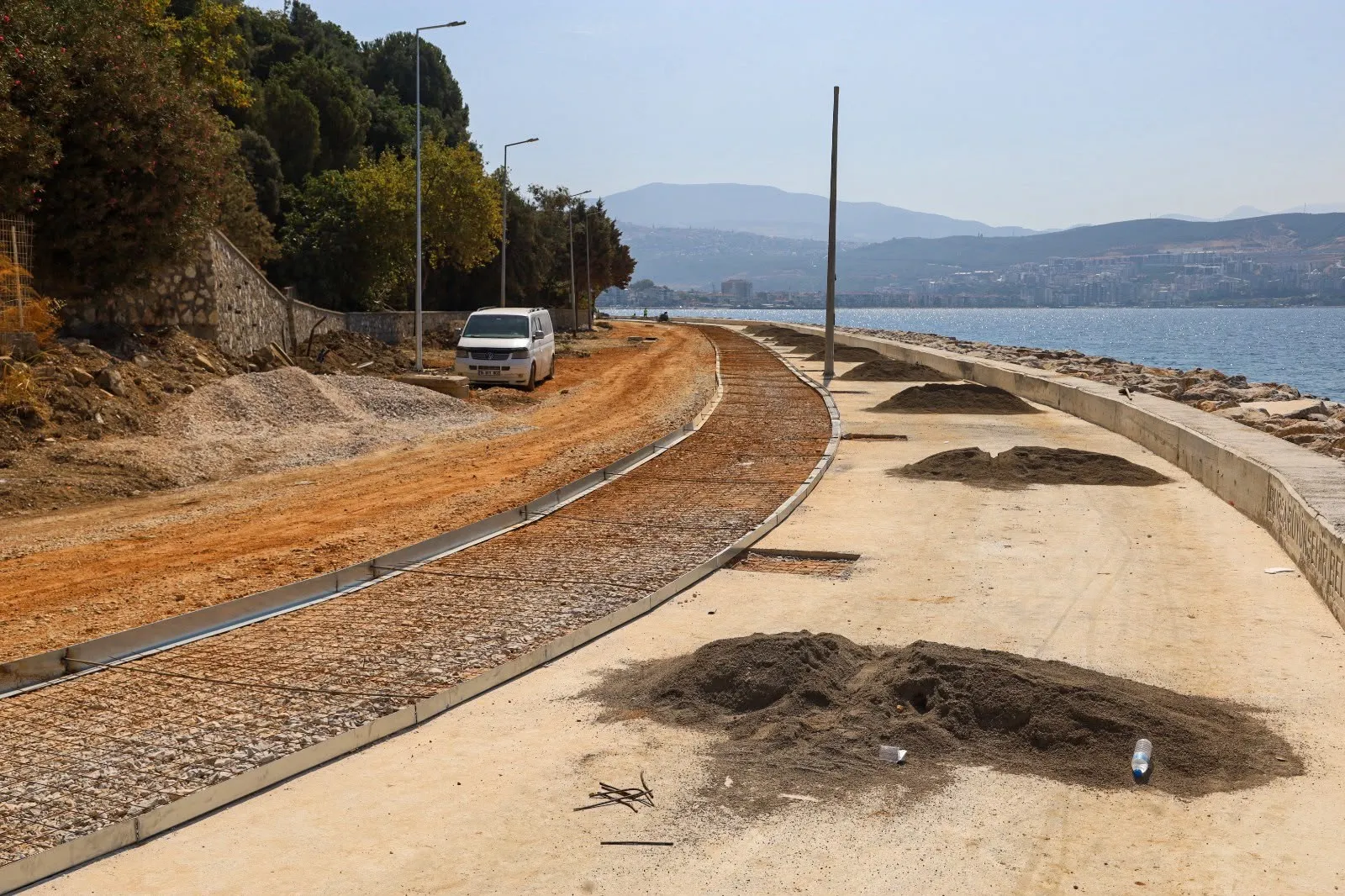 Gemlik Manastır Sahil Yolu Yenileniyor 2 Kilometrelik Hat Baştan Sona Düzenlenecek (4)