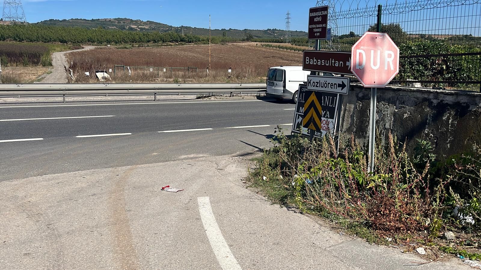 İnegöl Baba Sultan Yolunda Tehlikeli Geçiş