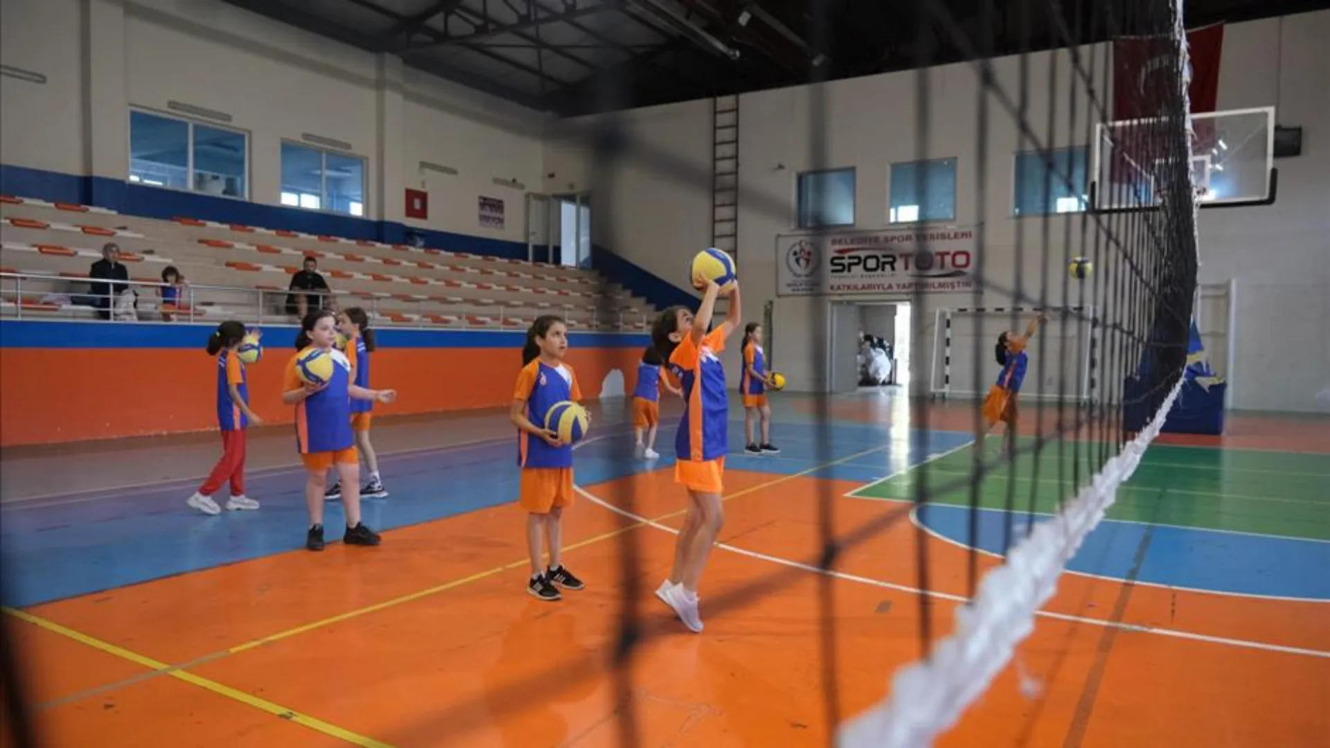 İnegöl Belediyesi Spor Faaliyetlerine Hız Kesmeden Devam Ediyor (1)