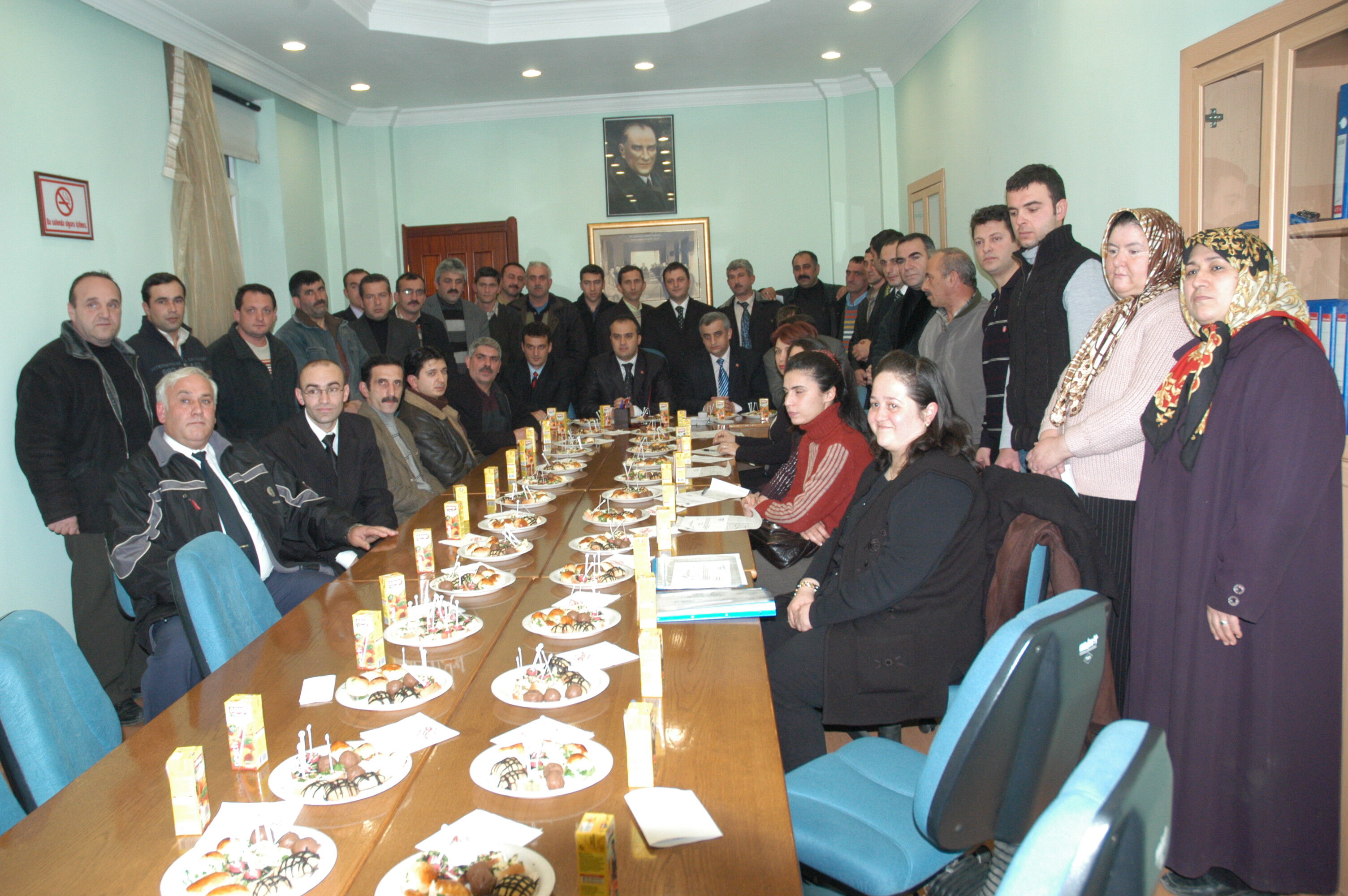 İnegöl Belediyesi’nde 42 Çalışana Kadro Sevinci Arşivden 2008 Gençgazete (2)