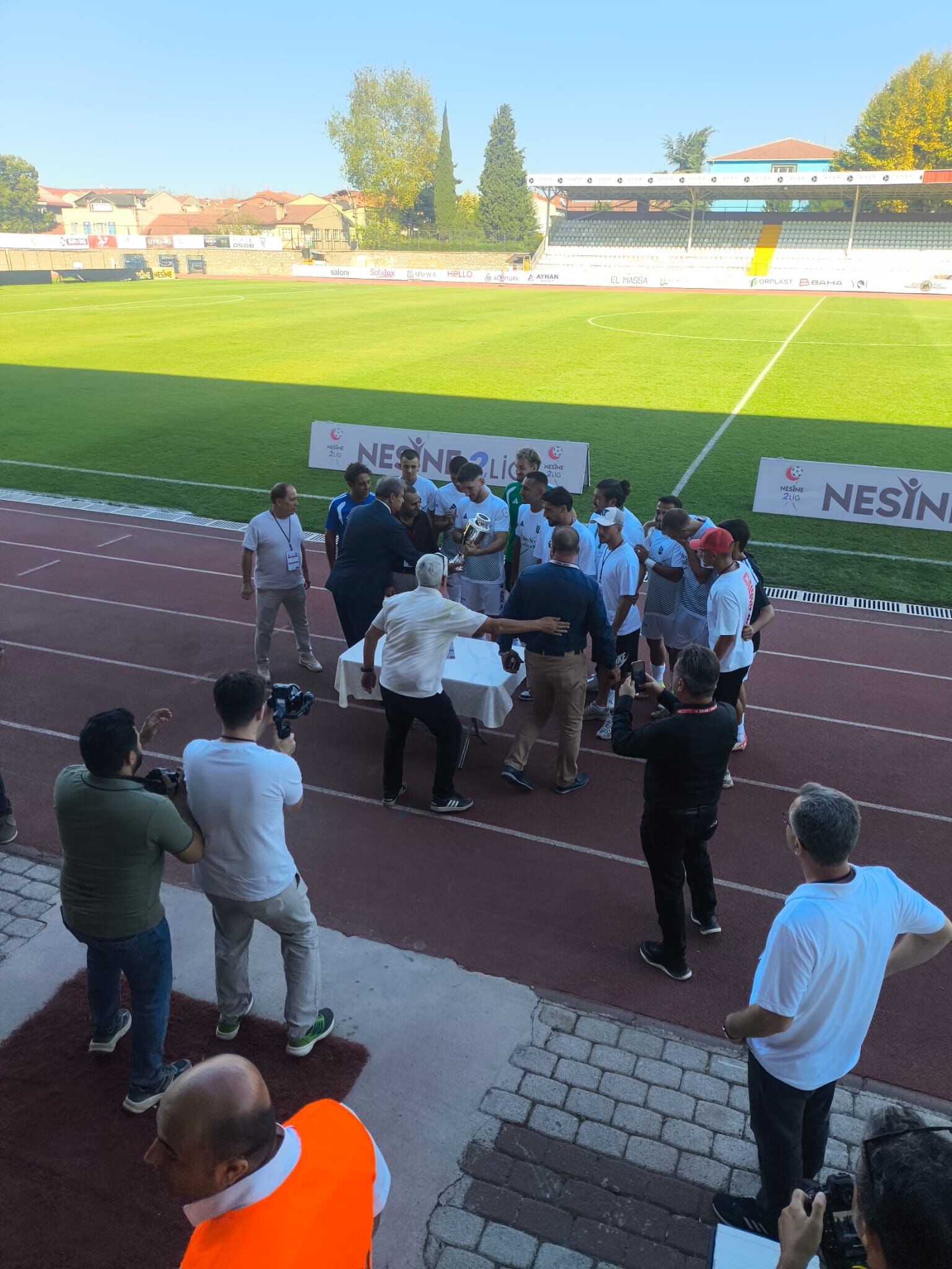 İnegöl Kafkasspor Şampiyonluk Kupasına Kavuştu (1)