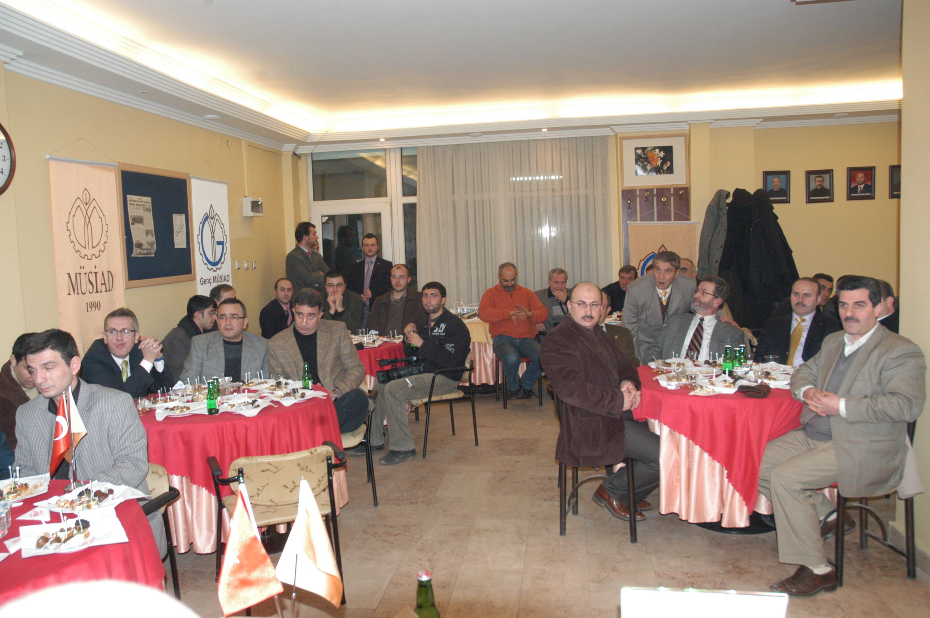 İnegöl Müsi̇ad’da Güleç Dönemi Başladı Arşiv 2008 Gençgazete (1)