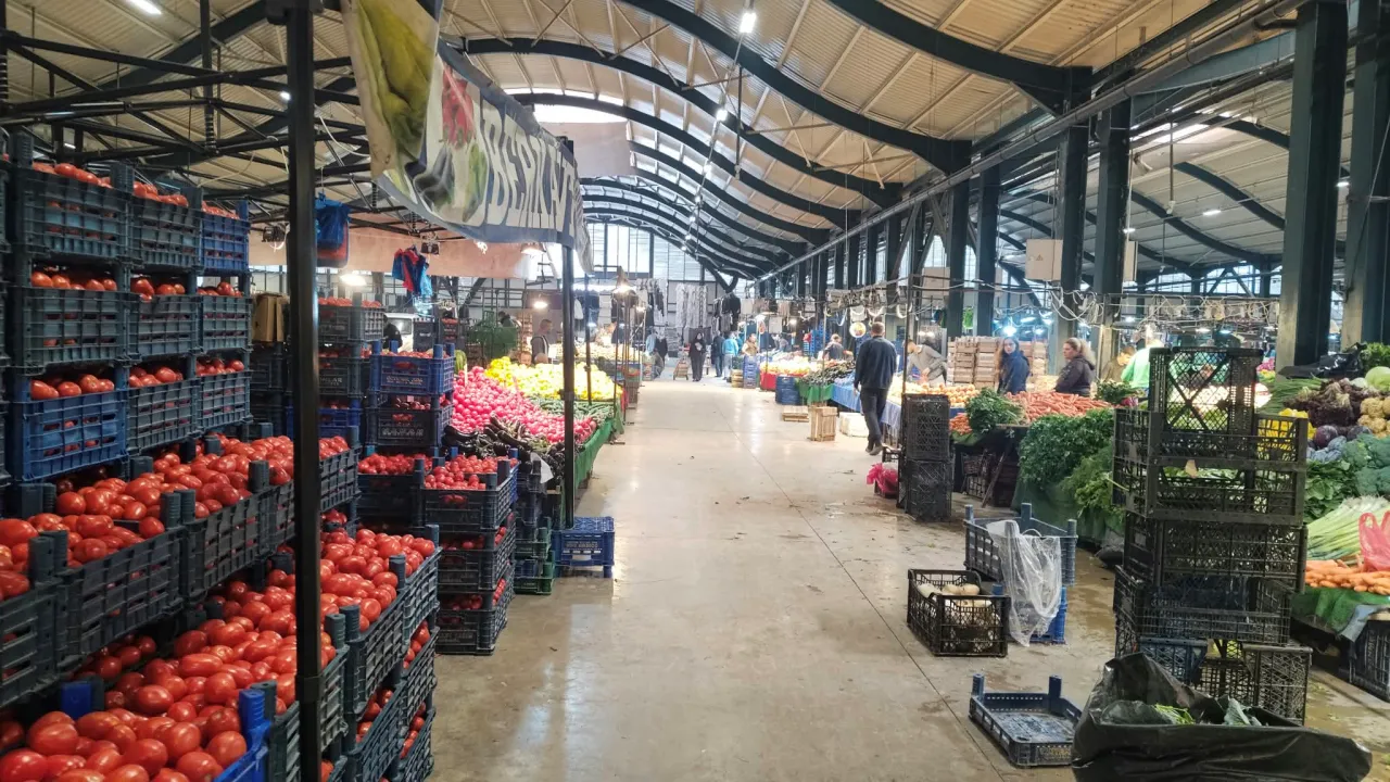 İnegöl Perşembe Pazarı’nda Fiyatlar Belli Oldu İşte Sebze Ve Meyvede Tam Liste (3)