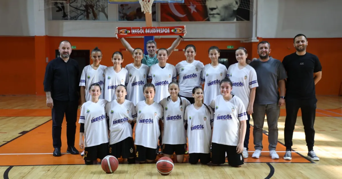 İnegöl'de 2026 'Gençlik Yılı' Spor Yatırımlarıyla Öne Çıktı (3)