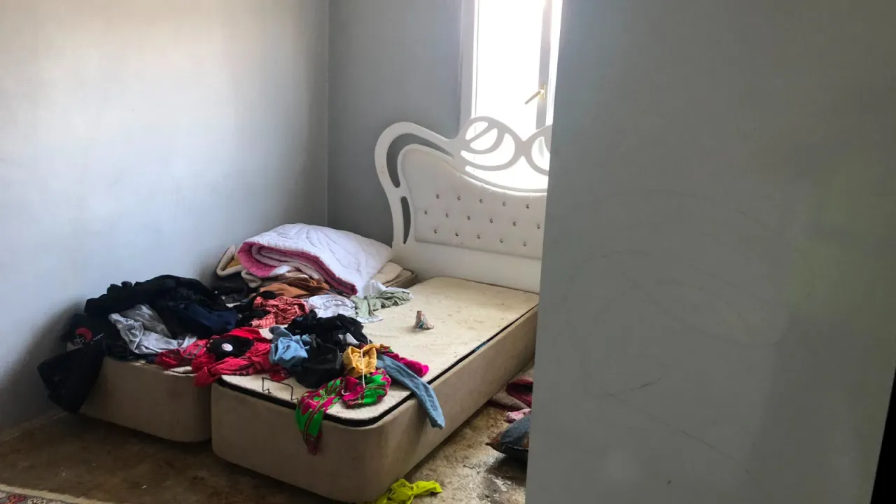 İnegöl’de 7 Kişilik Ailenin Evi Yenilendi, Temel Eşyaları Karşılandı (10)