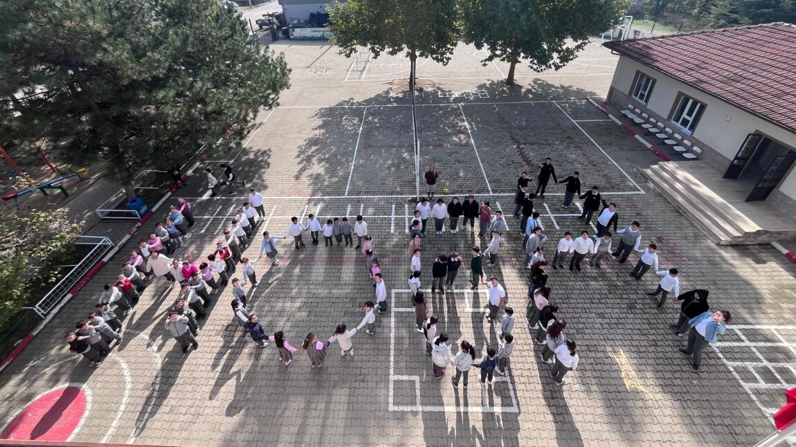 İnegöl’de Bir Okulda Adı Yaşatılan Meslek Önderi Süleyman Ezim Gençgazete (10)