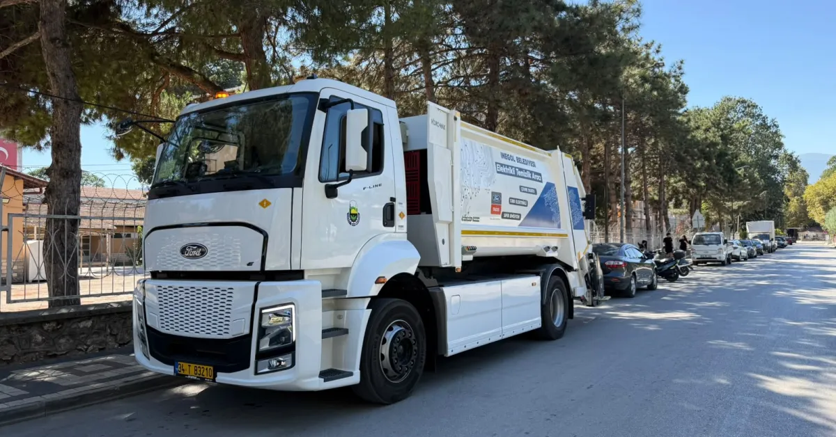 İnegöl’de Elektrikli Çöp Kamyonu Test Edildi (2)
