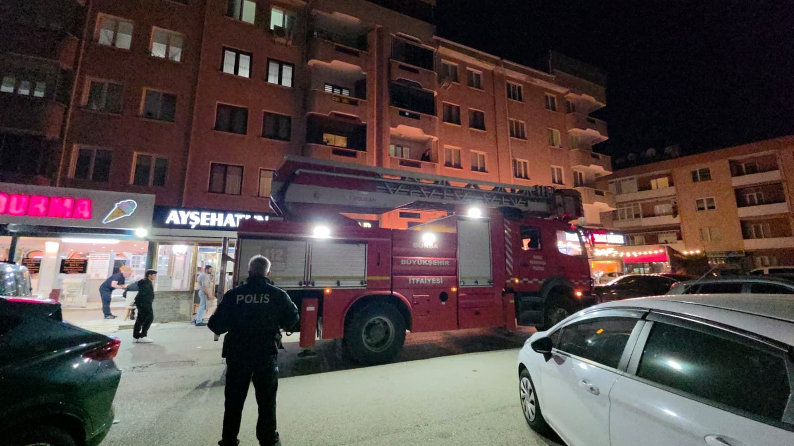 İnegöl’de pidecinin bacası alev aldı