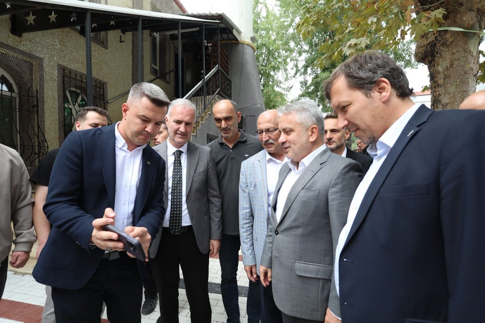 İnegöl’de Sınırsız Camiler Projesi’nde Ikinci Adım Duvarlar Kaldırıldı.j3Pg