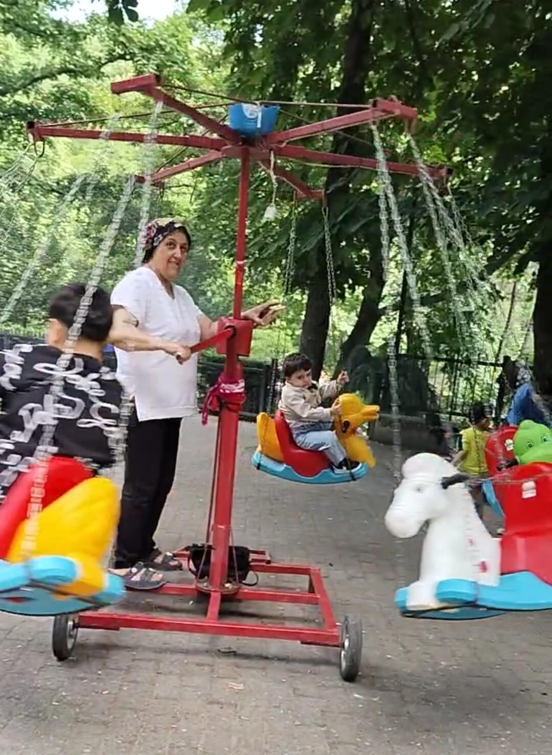 İnegölde Yillara Meydan Okuyan Eğlence
