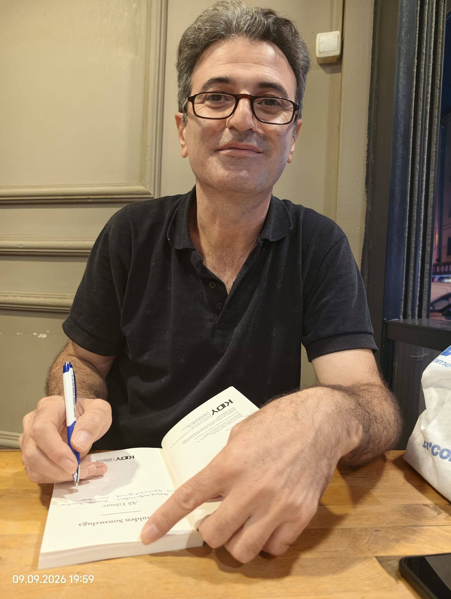 İnegöllü Şair Ali Yılmaz’ın Gönülden Sonsuzluğa Isimli Şiir Kitabı Gençgazete (3)