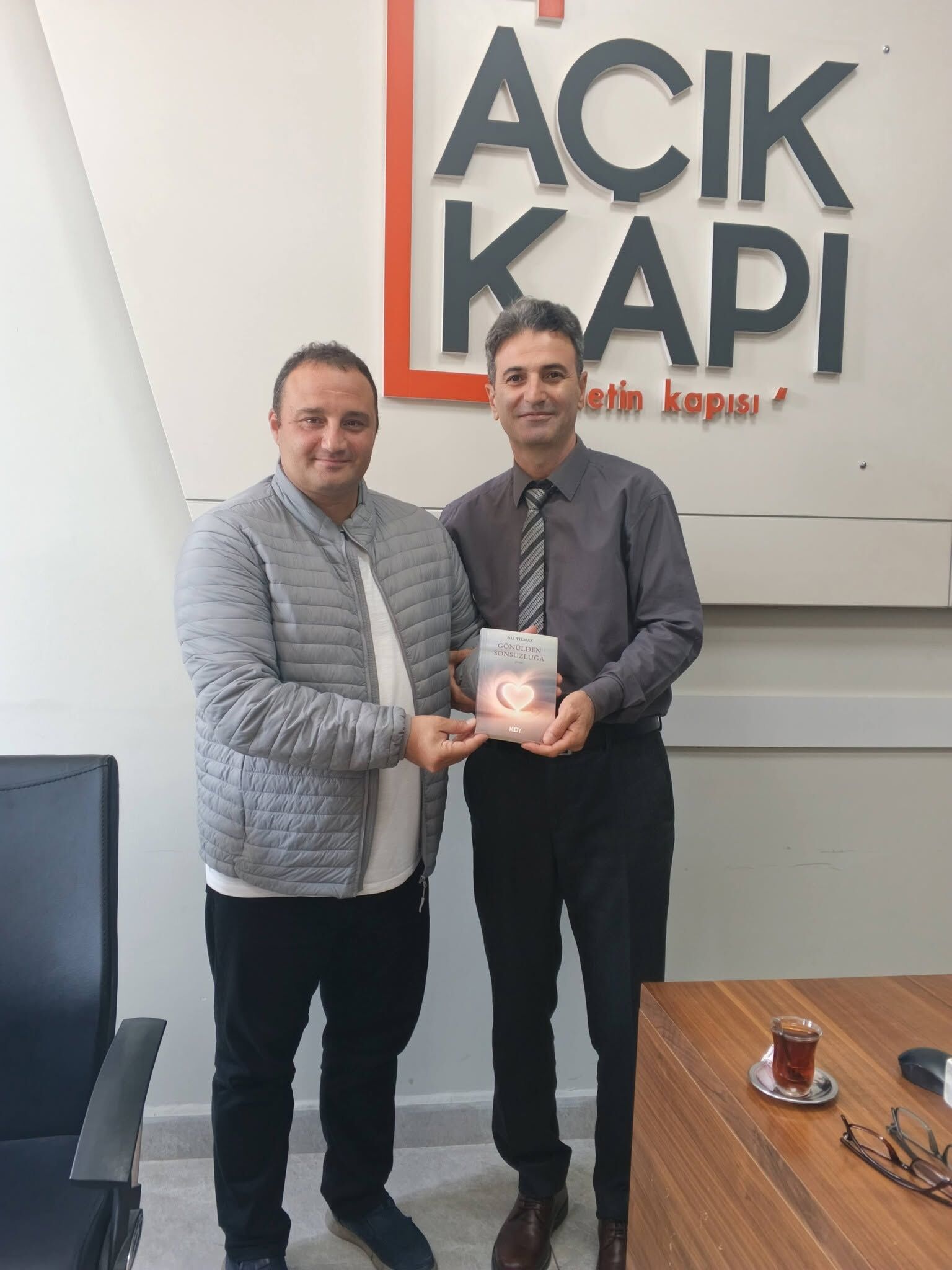 İnegöllü Şair Ali Yılmaz’ın Gönülden Sonsuzluğa Isimli Şiir Kitabı Gençgazete (7)