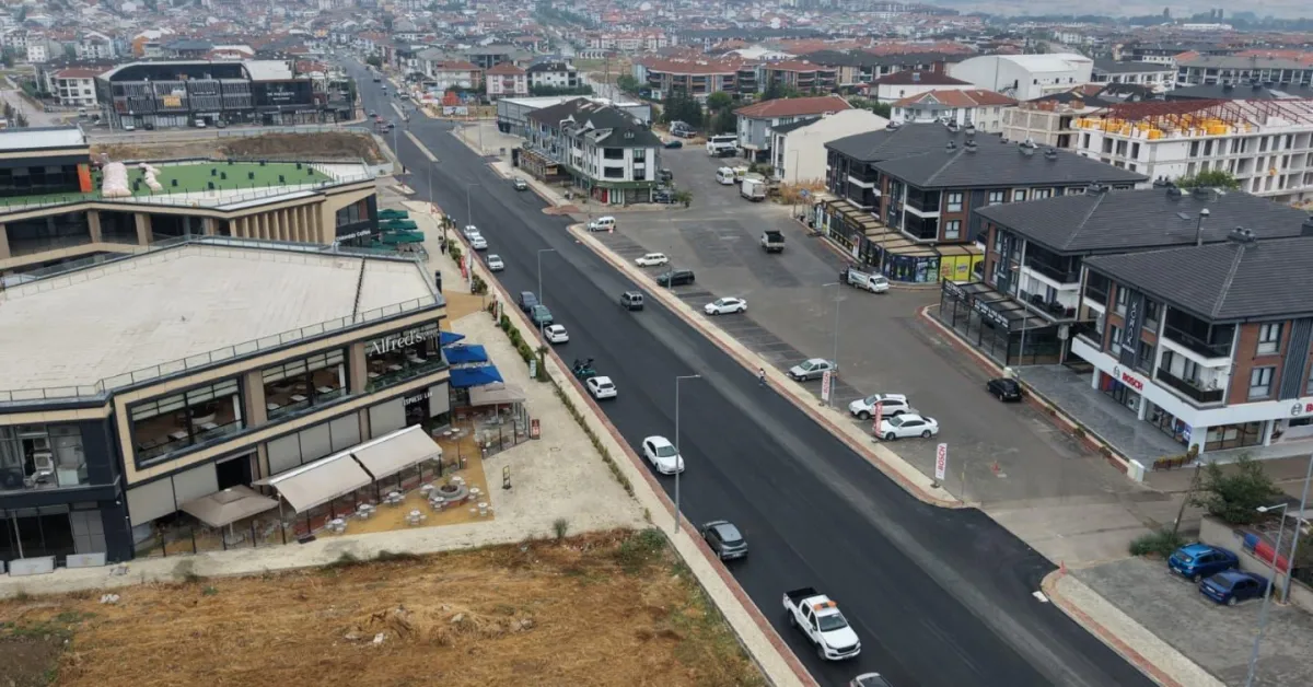 İnegöl'ün Çilesi Son Buldu! Biba 300 Bin Ton Asfalt Diye Açıkladı.. (5)