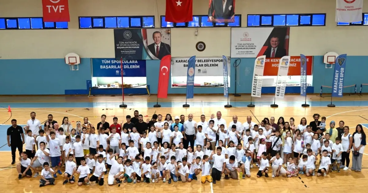 Karacabey’de Yaz Spor Okulları’na Yaklaşık 4 Bin 378 Çocuk Ve Genç Katıldı (1)