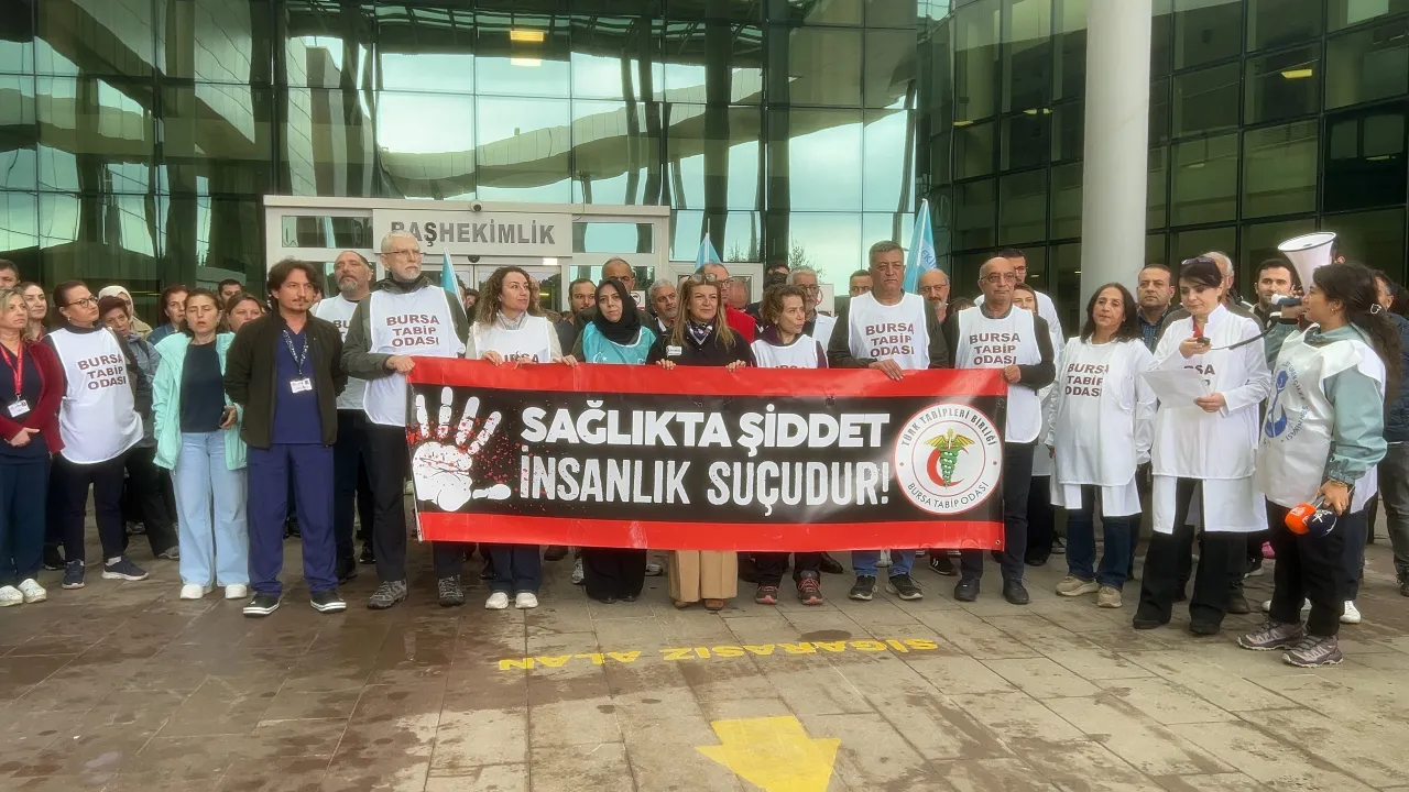 Mudanya Devlet Hastanesi’nde Sağlık Çalışanına Saldırıya Ortak Tepki (1)
