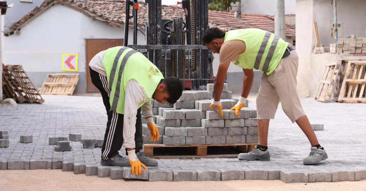 Mustafakemalpaşa’da Altyapısı Tamamlanan Bölgelerde Üstyapı Çalışması Başladı (4)