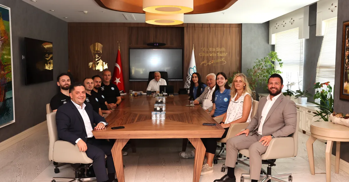 Nilüfer Belediyespor’un Milli Başarılarına Başkan Özdemir’den Tebrik (1)