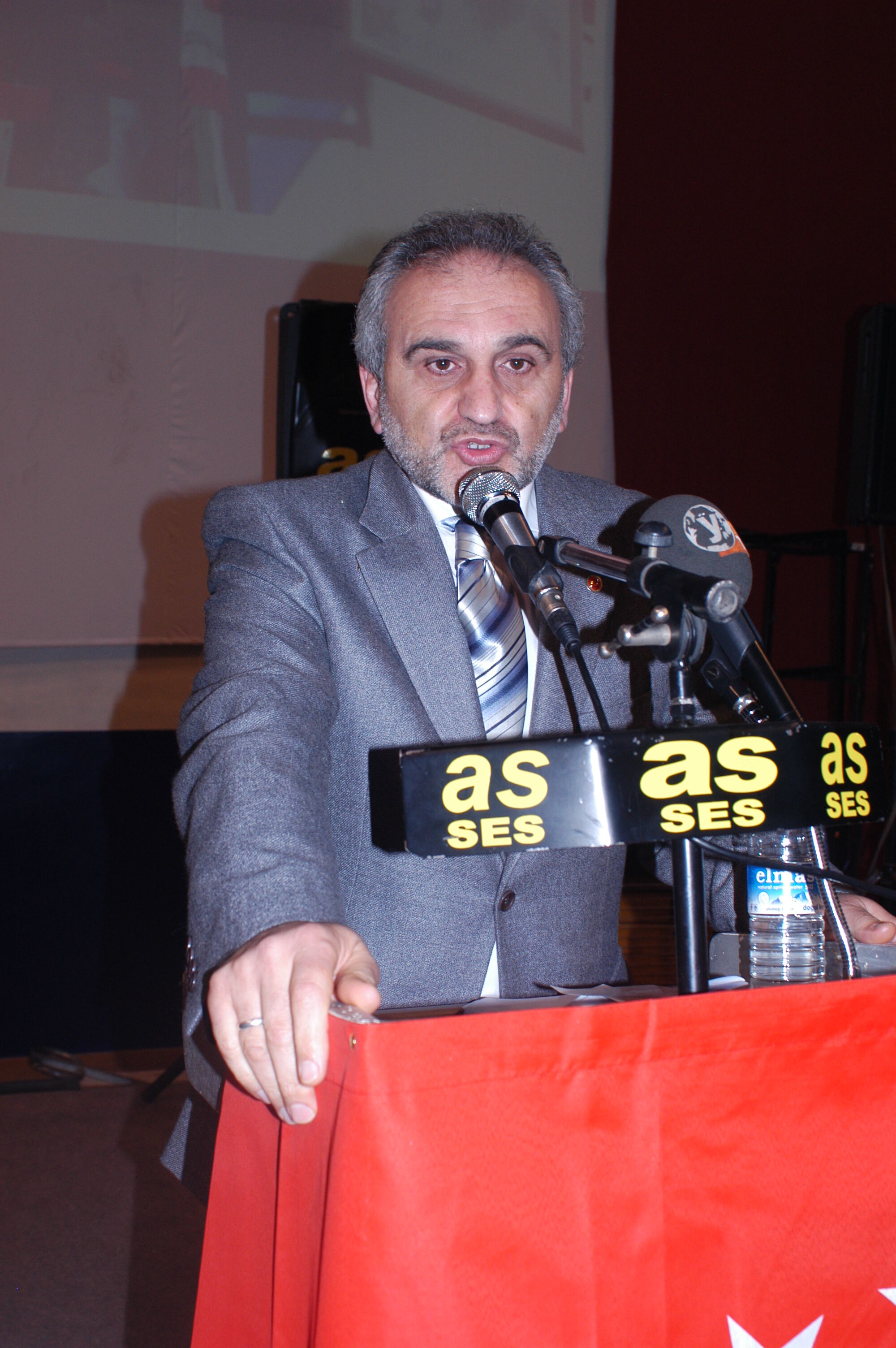 Saadet Başkan Aday Zeki Anıl Gülşen Arşivden 2009 Gençgazete (8)