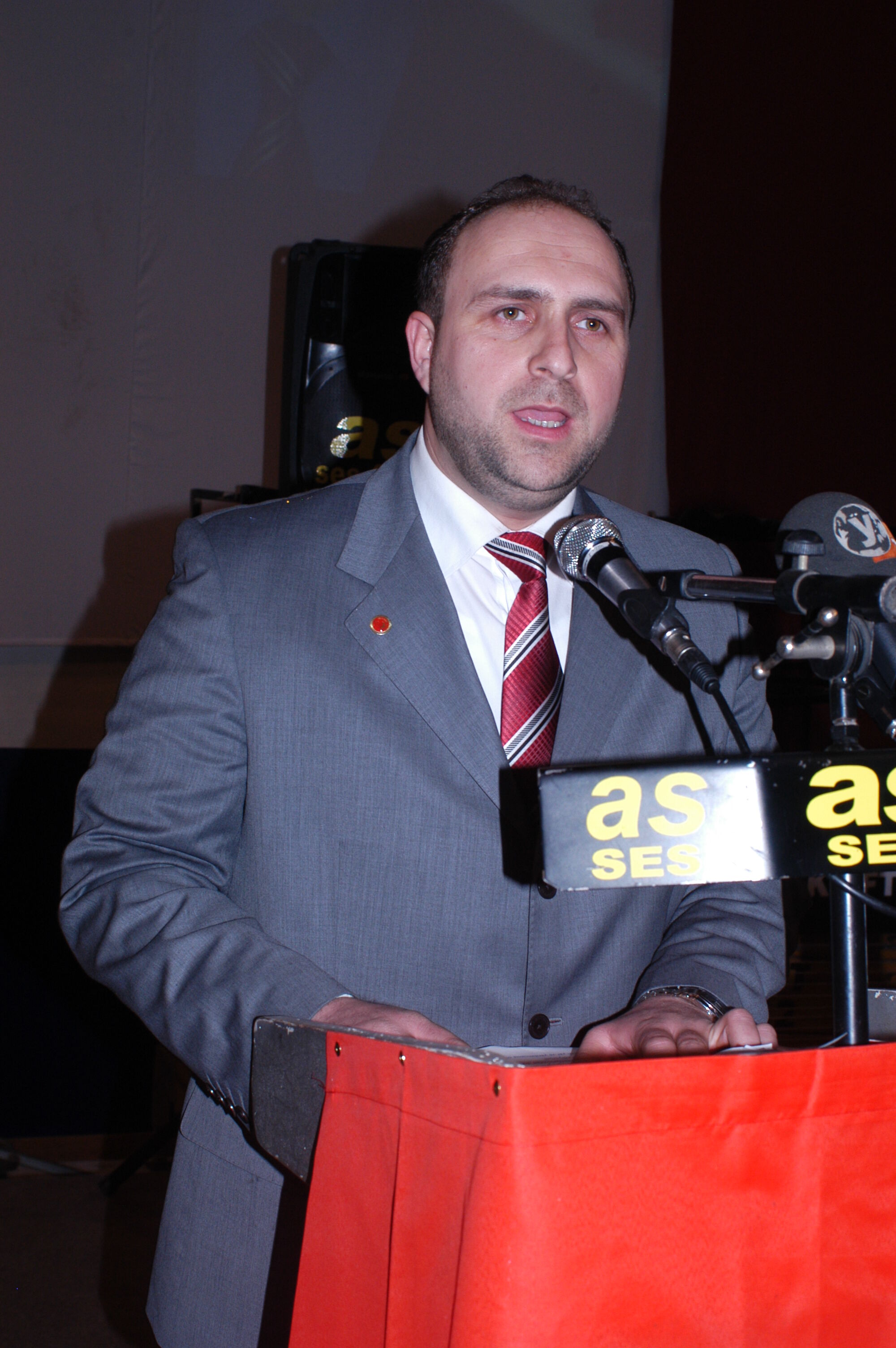 Saadet Başkan Aday Zeki Anıl Gülşen Arşivden 2009 Gençgazete (9)
