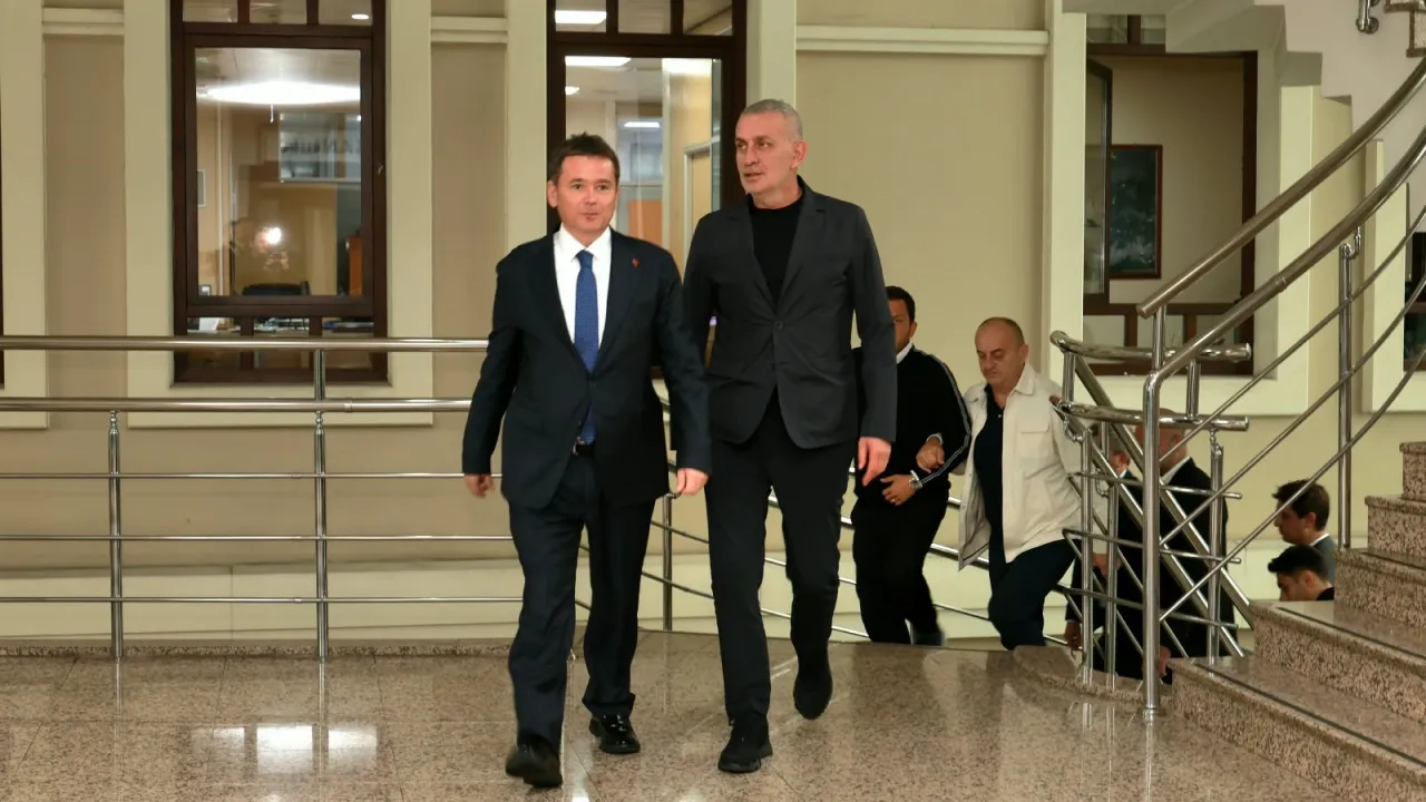Tff Başkanı Hacıosmanoğlu’ndan Erkan Aydın’a Bursa’da Ziyaret (3)