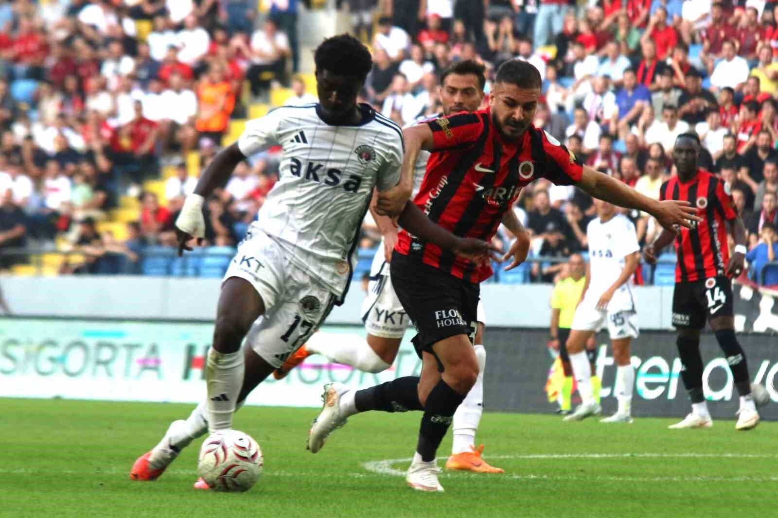 Trendyol Süper Lig: Gençlerbirliği: 1 Kasımpaşa: 2 (Maç Sonucu)