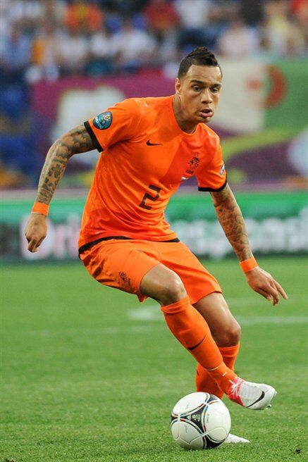 Van Der Wiel’den Fenerbahçe Dönemiyle Ilgili Dikkat Çeken Açıklamalar