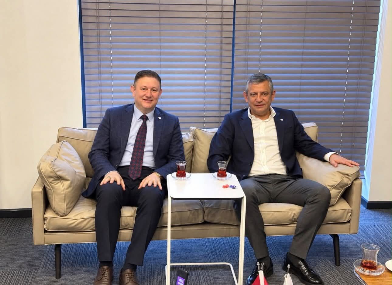 Yeni parti ilçe başkanı belli oldu