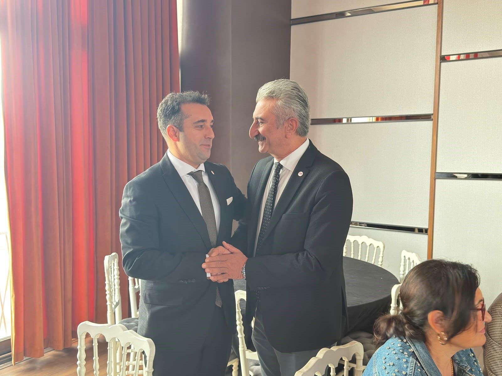 Yeni̇ Parti Nilüfer’de Seçimi Ahmet Eren Memiç Kazandı 154 Pusulada Aynı Isim