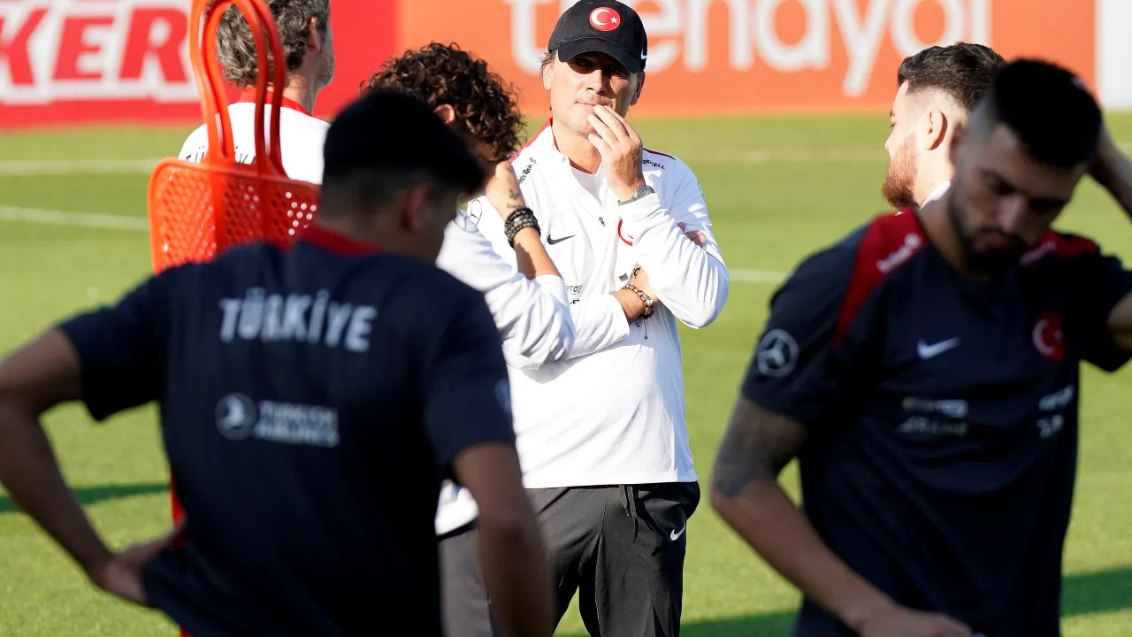 A Milli Takım'da Vincenzo Montella Dönemi Sona Erdi! İşte 1115 Günlük Performansı (5)