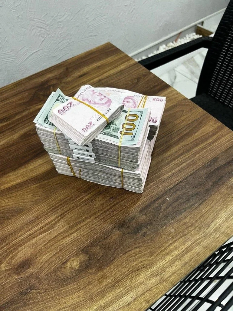 Adliyede Rüşvet Skandalı: Eski Hakim Tutuklandı6Ac257A383386A49177B2450.Jpg