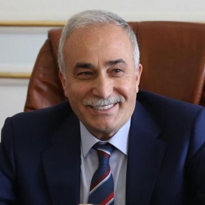 Ahmet Eşref Fakıbaba Kimdir, Kaç Yaşında, Nereli?Mesleği Ne ? İstifa Mı Etti, Hangi Partiden, Nerenin Milletvekili?V 8Iiyhg 400X400
