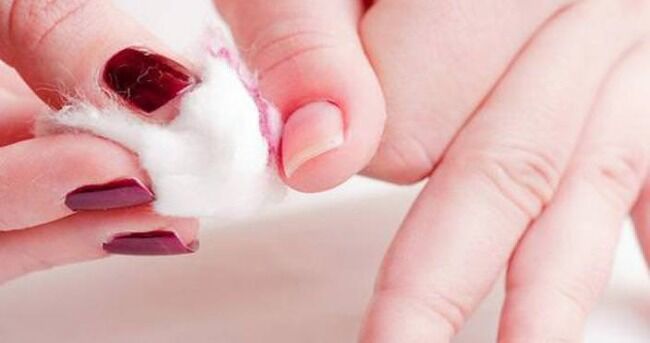 Asetonsuz Oje Çıkartmak Mümkün Mü?1442320976473