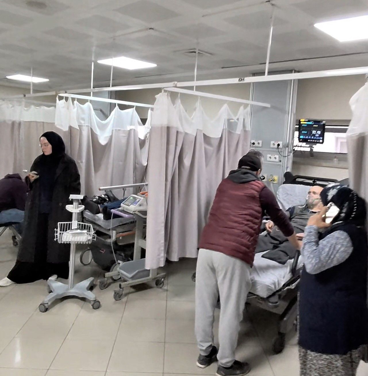 Binlerce Kişi Hastanelik Olmuştu: Zehirlenmenin Nedeni Belli Oldu, Test Sonuçları Açıklandıaw808332 02