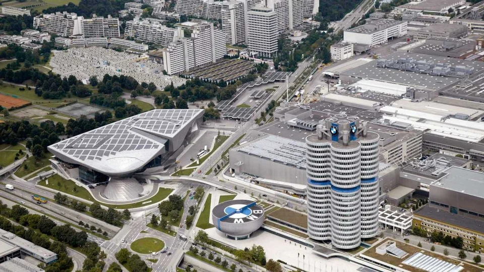 Bmw’den Çalışanlarına 650 Bin Euroyu Aşan Tazminat Teklifi! (1)-1